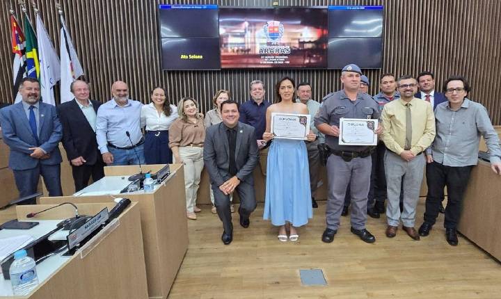 Policiais destaque são homenageados durante sessão ordinária