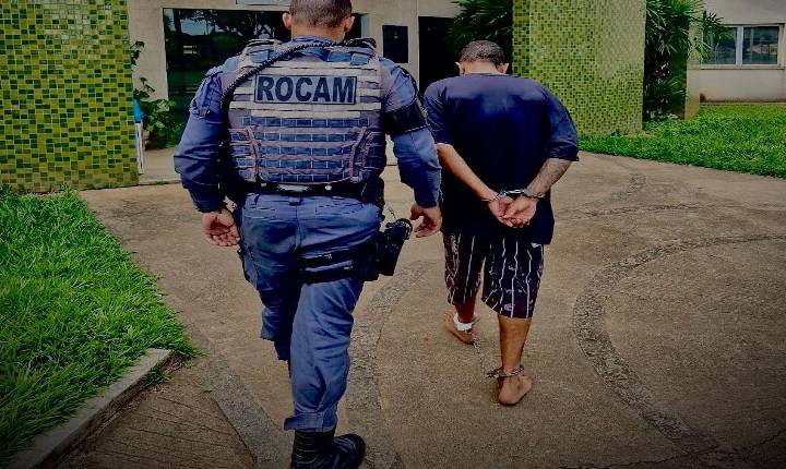 SUSPEITO É PRESO DURANTE OPERAÇÃO DA POLÍCIA MILITAR EM ARARAS SP