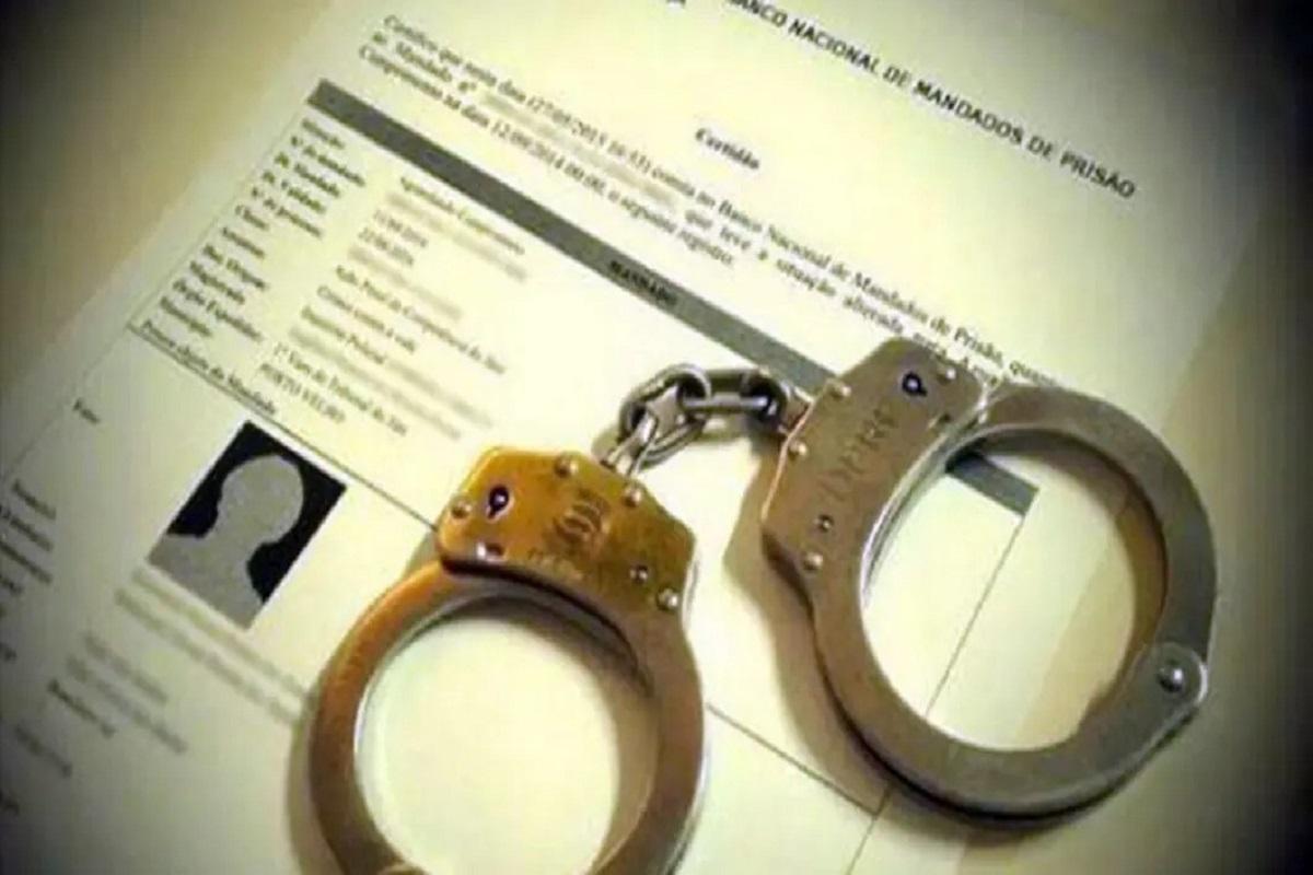 POLÍCIA MILITAR CUMPRE MANDANDO DE JUSTIÇA E PRENDE INDIVÍDUO PROCURADO EM ARARAS SP