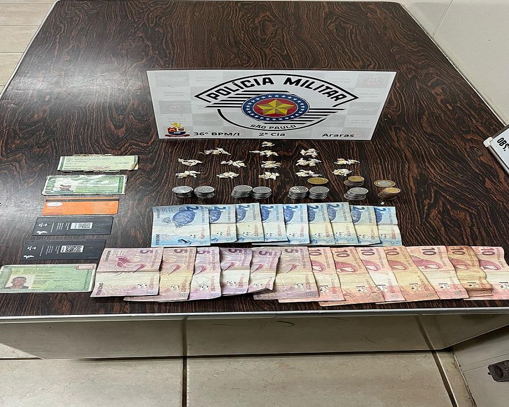 INDIVÍDUO É DETIDO PELA POLÍCIA MILITAR NO JARDIM MORUMBI EM ARARAS SP