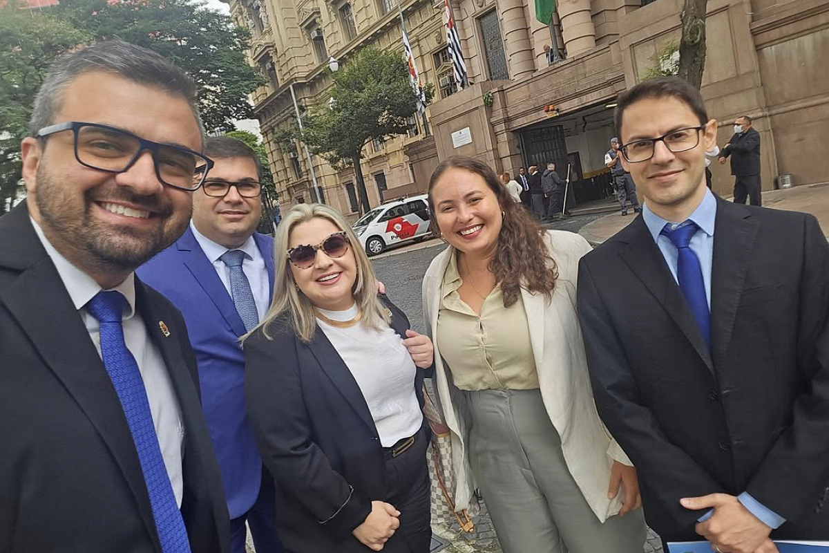 Vereadores vão ao TJSP para reunião sobre assiduidade dos servidores municipais
