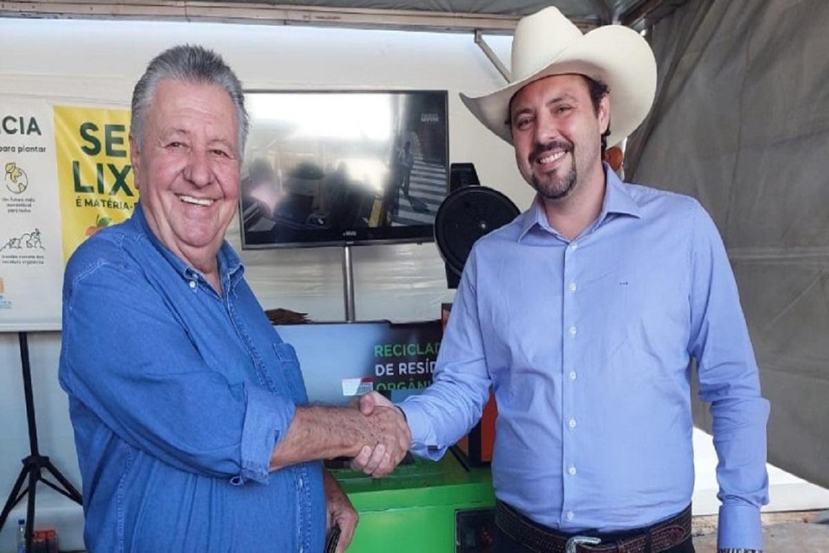 Itesp oficializa doação de área e encaminha nova composteira à Prefeitura de Araras