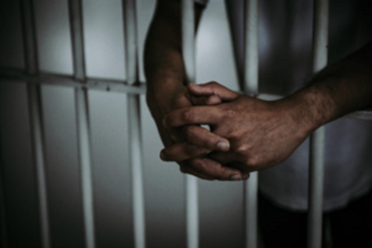 PROCURADO PELA JUSTIÇA É PRESO PELA POLÍCIA MILITAR EM ARARAS SP