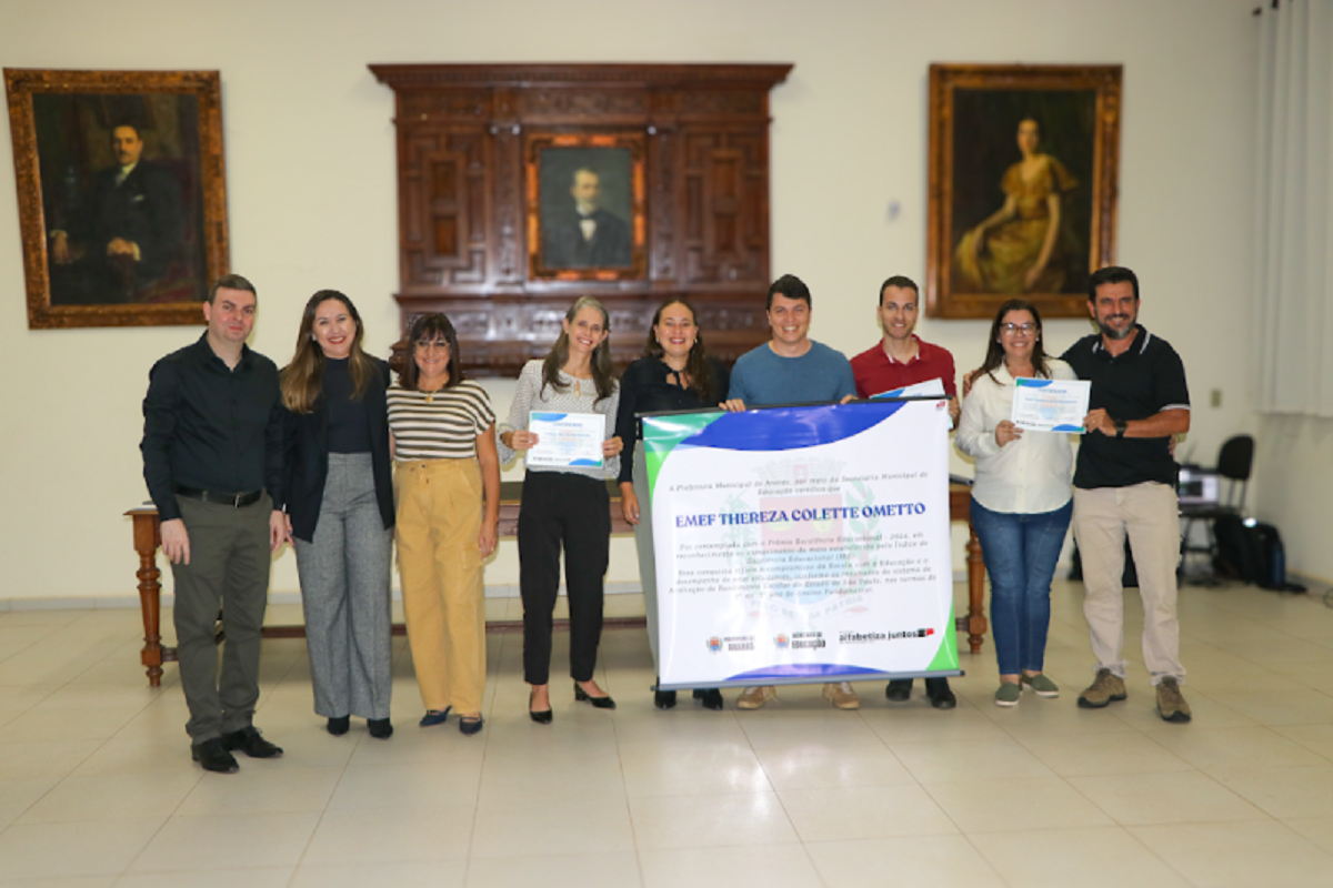Programa Alfabetiza Juntos SP premia escolas de Araras