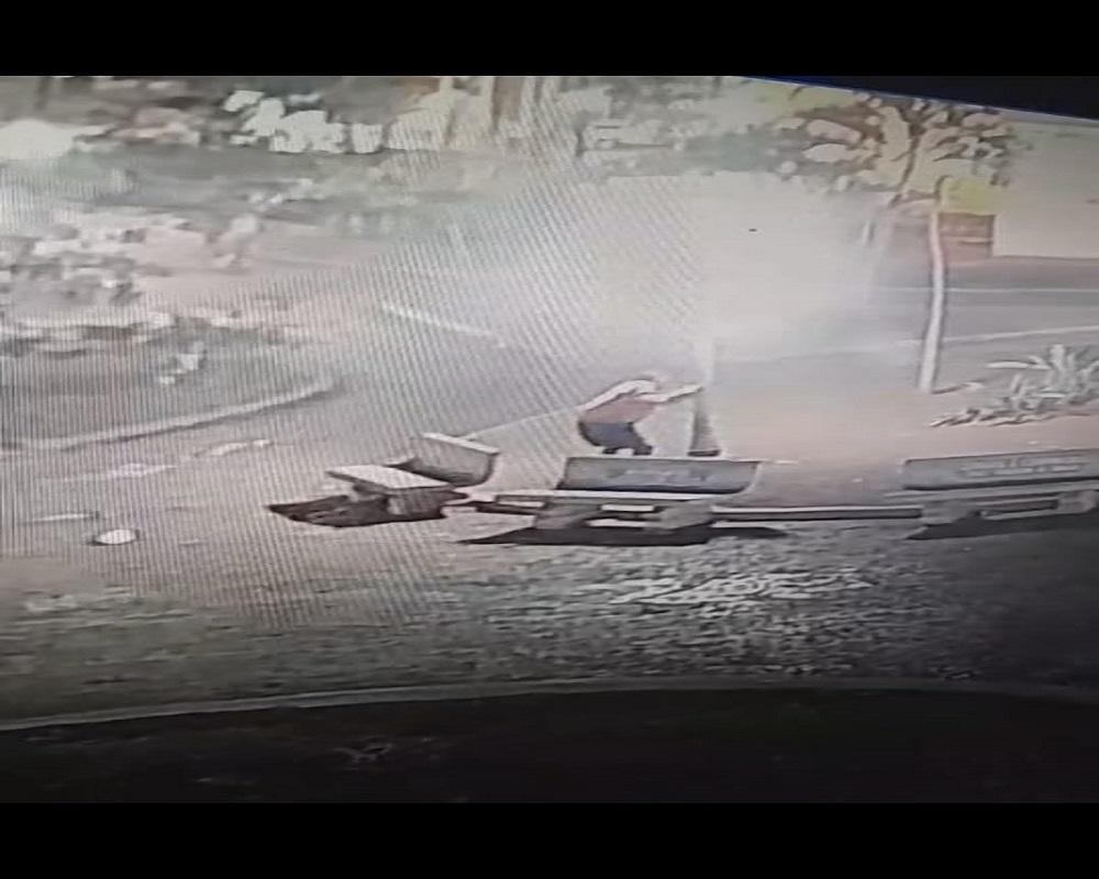 Após ser flagrado pelas câmeras do COI, indivíduo é detido pela GCM