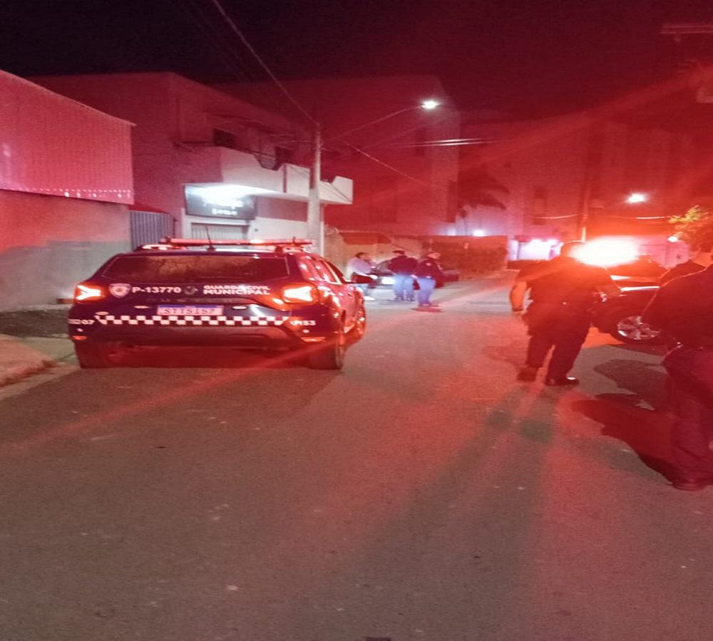 Ronda Comércio recupera veículo furtado e prende autor na área central de Araras