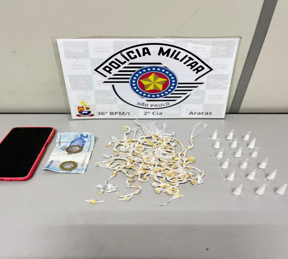OPERAÇÃO IMPACTO: MULHER É PRESA COM DROGAS NO PARQUE INDUSTRIAL