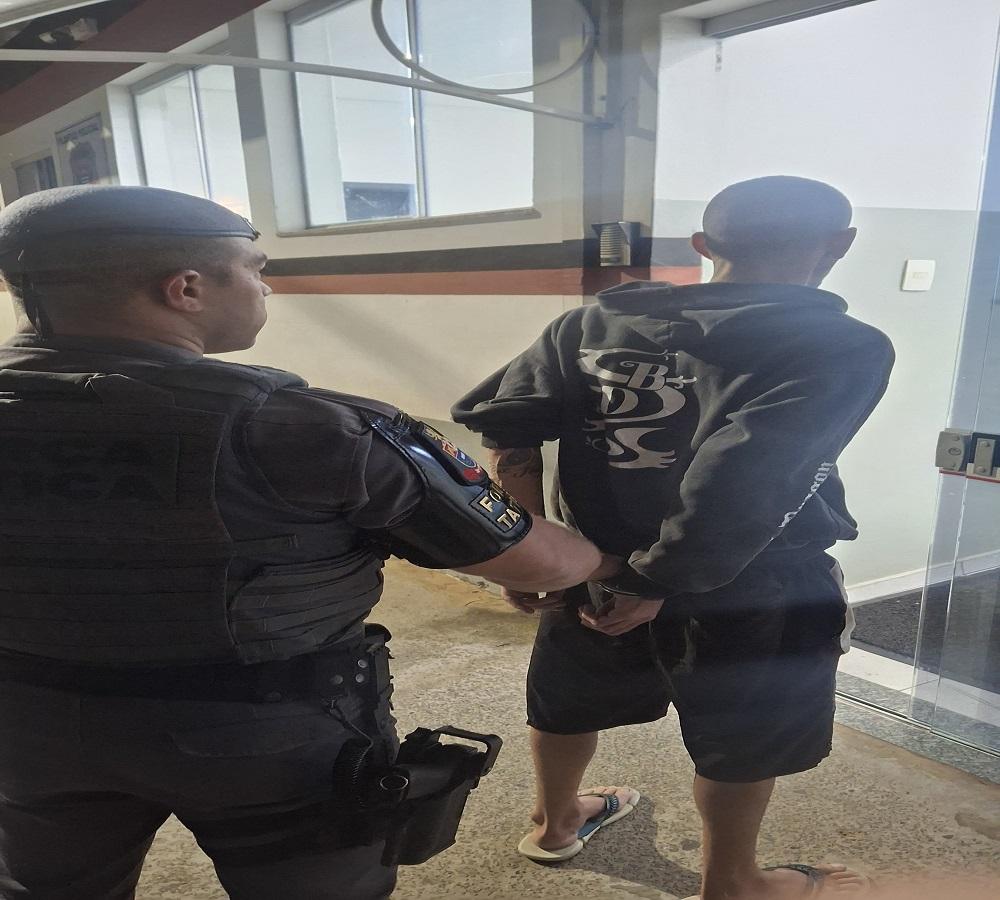 POLÍCIA MILITAR CUMPRE MANDADO DE PRISÃO EM LIMEIRA SP