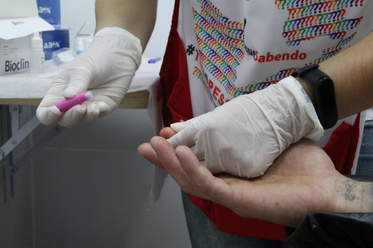 Saúde divulga boletim epidemiológico de HIV/AIDS