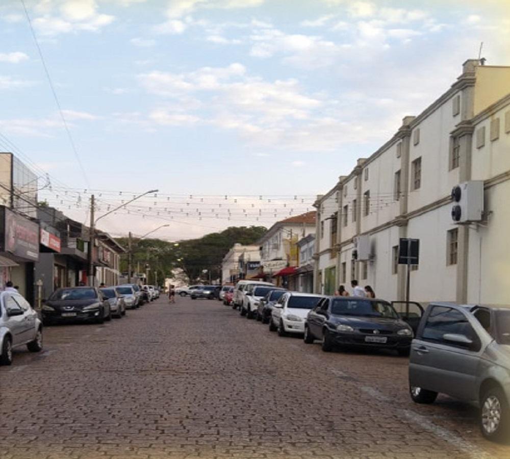 SORTEIO DA SETE; LOJAS DA RUA 07 DE SETEMBRO FAZEM PROMOÇÕES E SORTEIOS ATÉ O DIA 30/09 EM ARARAS SP