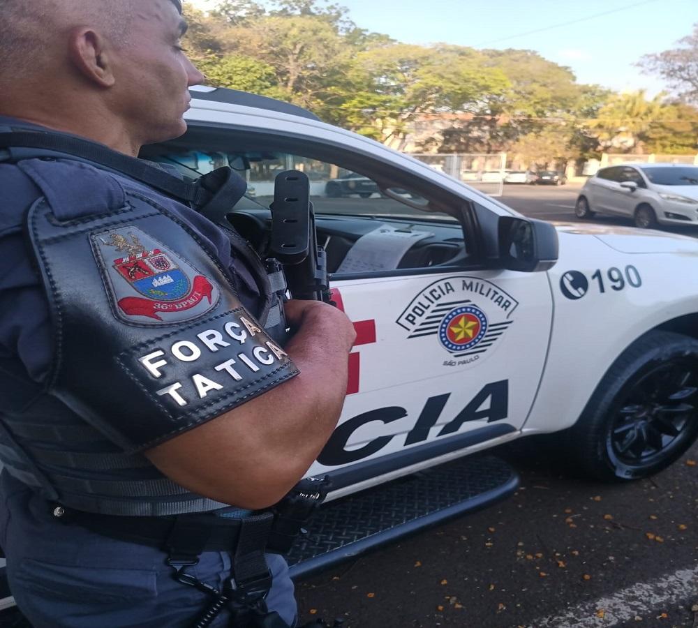 MULHER E IDOSA SÃO AGREDIDAS POR EX-COMPANHEIRO DURANTE OPERAÇÃO VIRTUDE EM ARARAS