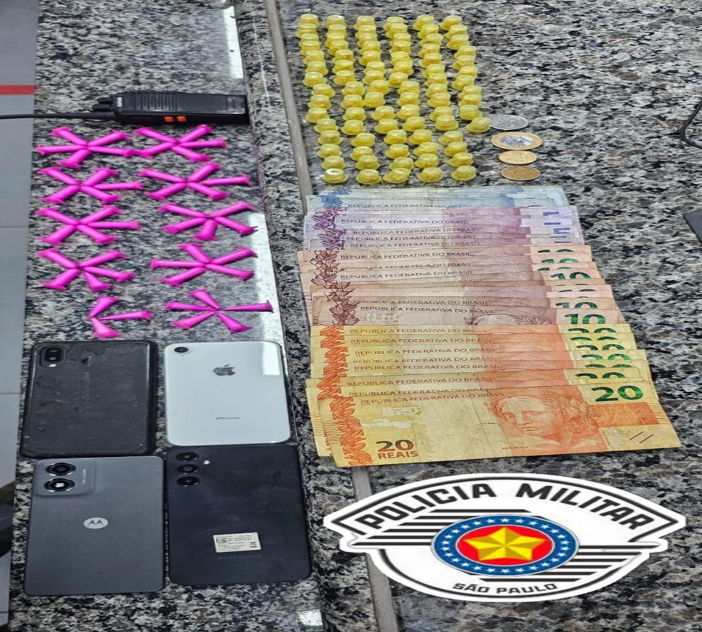 POLÍCIA MILITAR PRENDE HOMEM E APREENDE ADOLESCENTE POR TRÁFICO DE DROGAS EM LEME SP