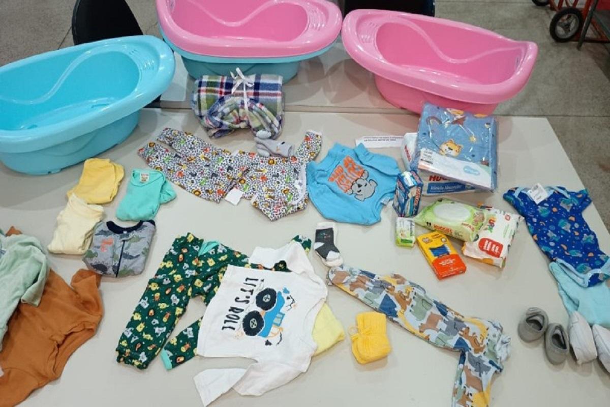 Fuss Araras recebe doações para kits do Enxoval Solidário