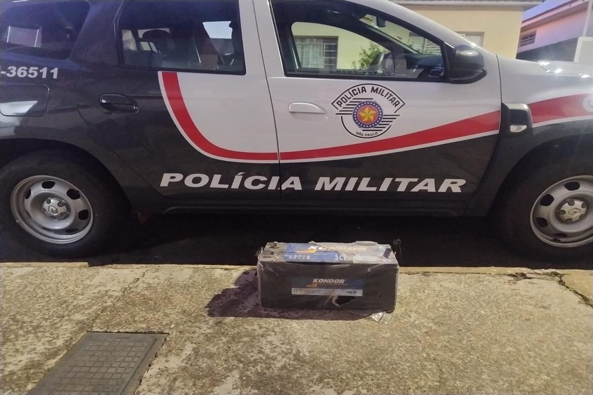 INDIVÍDUO É DETIDO APÓS FURTAR BATERIA DE CAMINHÃO NO CENTRO DE CORDEIRÓPOLIS SP