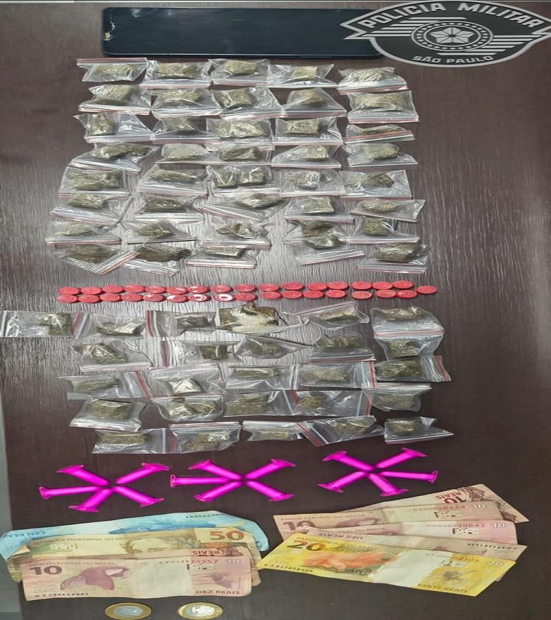 MENORES SÃO APREENDIDOS POR TRÁFICO DE DROGAS NO JARDIM PRIMAVERA, EM LEME