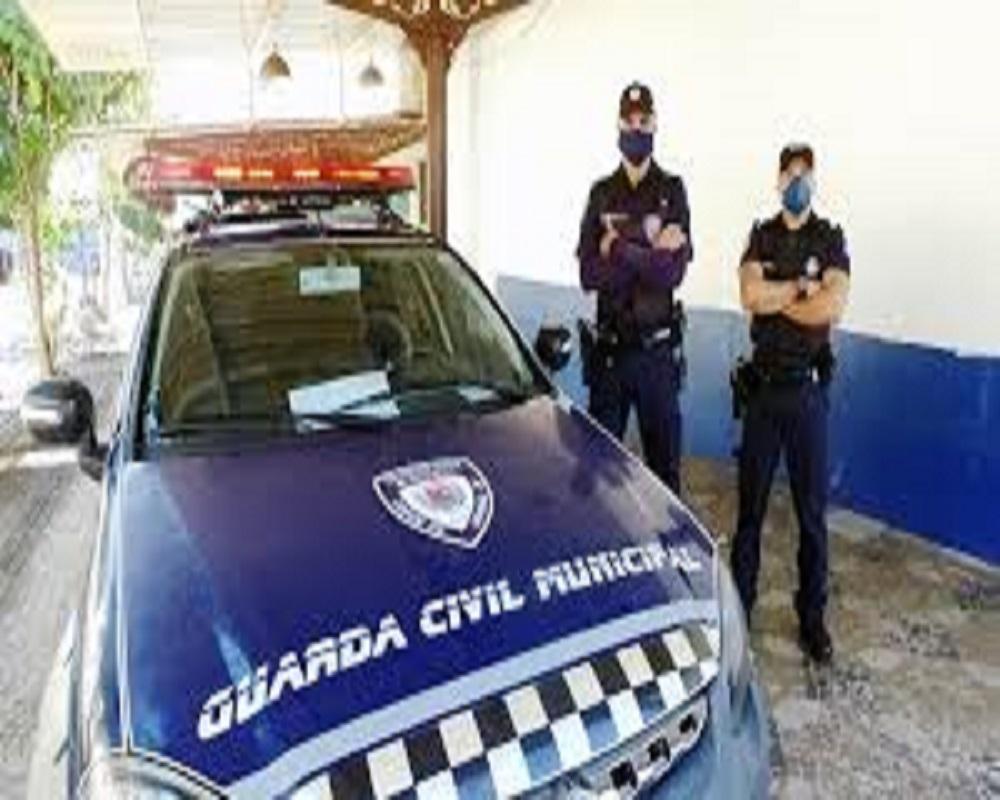 MOTORISTA EMBRIAGADO DESACATA GUARDAS MUNICIPAIS E É DETIDO APÓS PERSEGUIÇÃO EM ARARAS SP