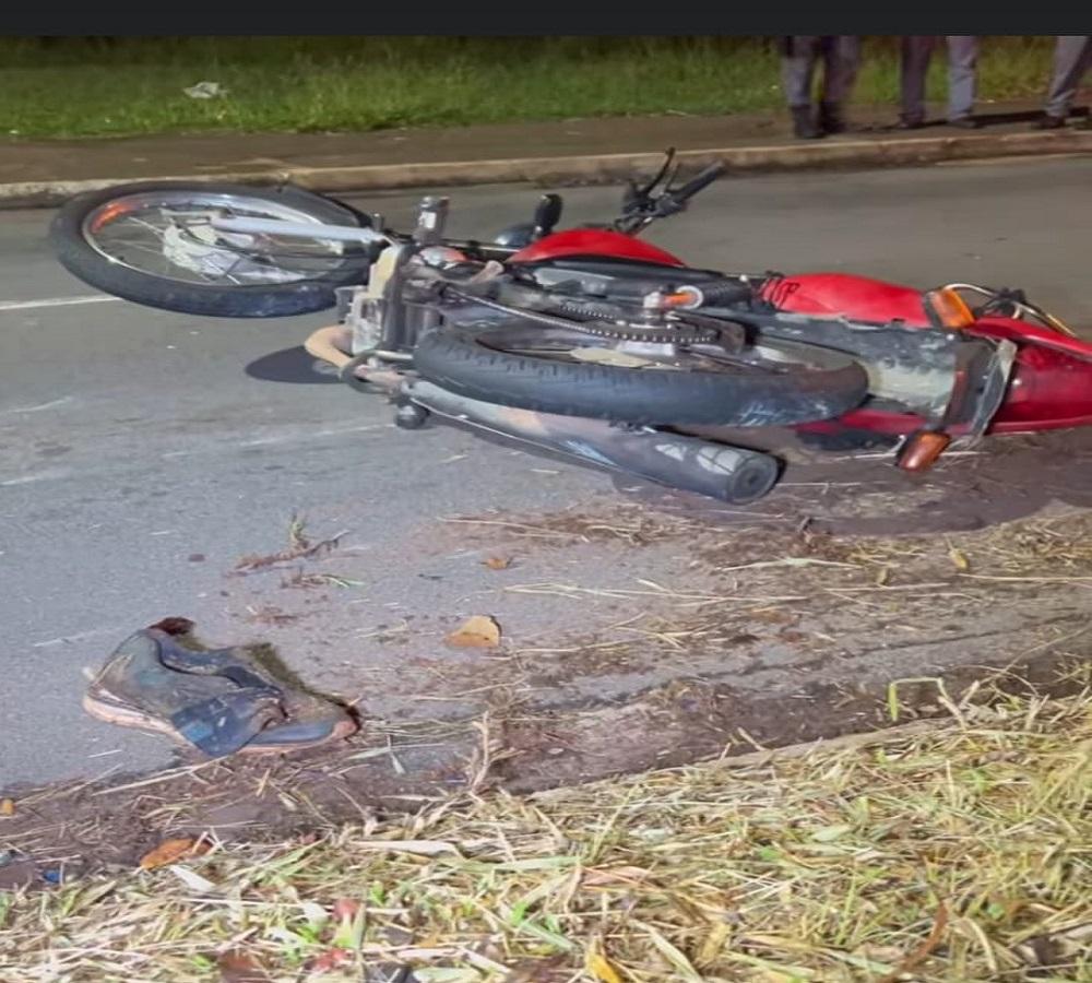 APÓS CAIR COM MOTOCICLETA, CONDUTOR MORRE NO LOCAL EM LIMEIRA SP