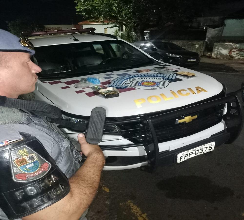 POLÍCIA MILITAR CAPTURA PROCURADO DA JUSTIÇA NO JARDIM ALVORADA EM ARARAS SP