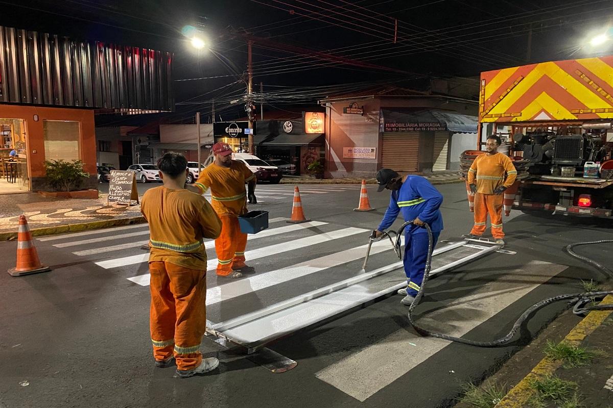 Prefeitura continua pintura horizontal nas ruas da cidade