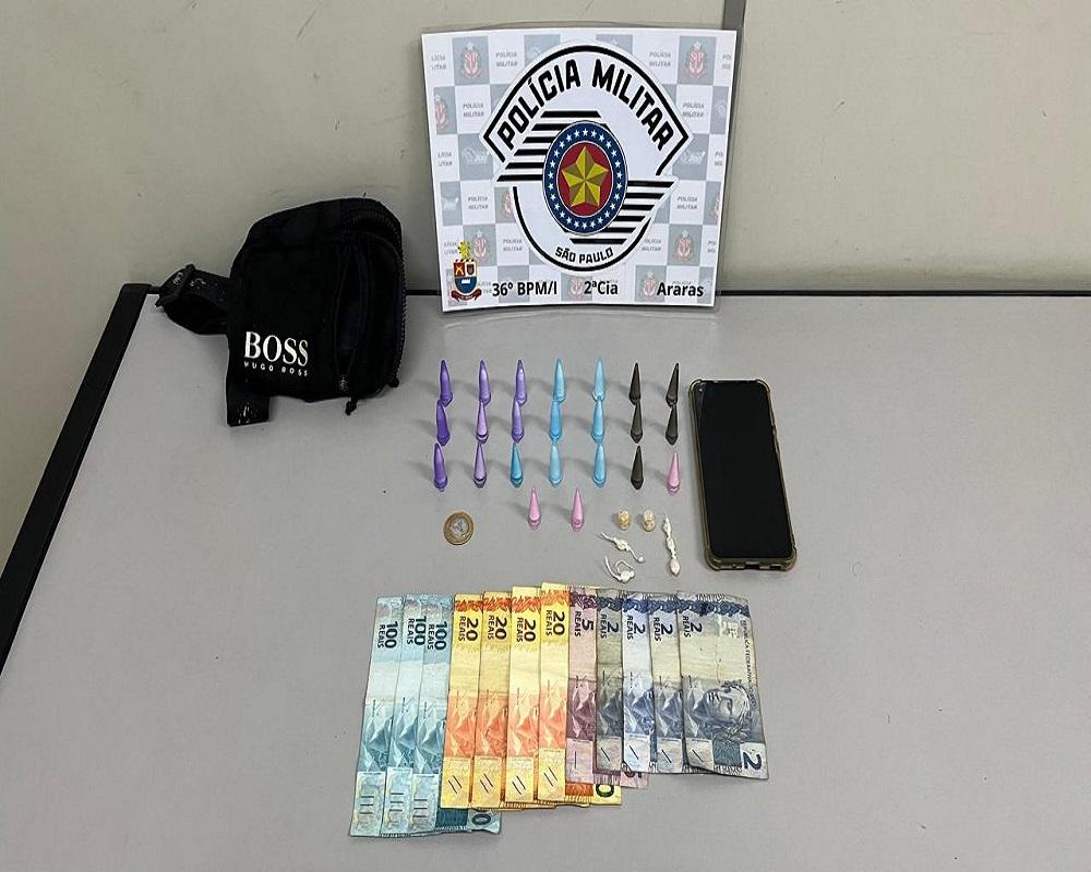 DUPLA É PRESA POR TRÁFICO DE DROGAS NA VILA SÃO JORGE, EM ARARAS SP