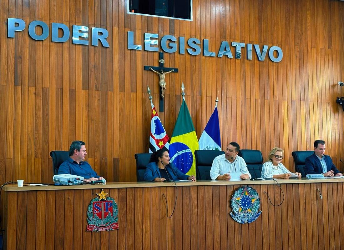 Presidente da Câmara de Araras e do Parlamento Metropolitano cobrou apoio regional para enfrentar desafios na maternidade e na oncologia do município
