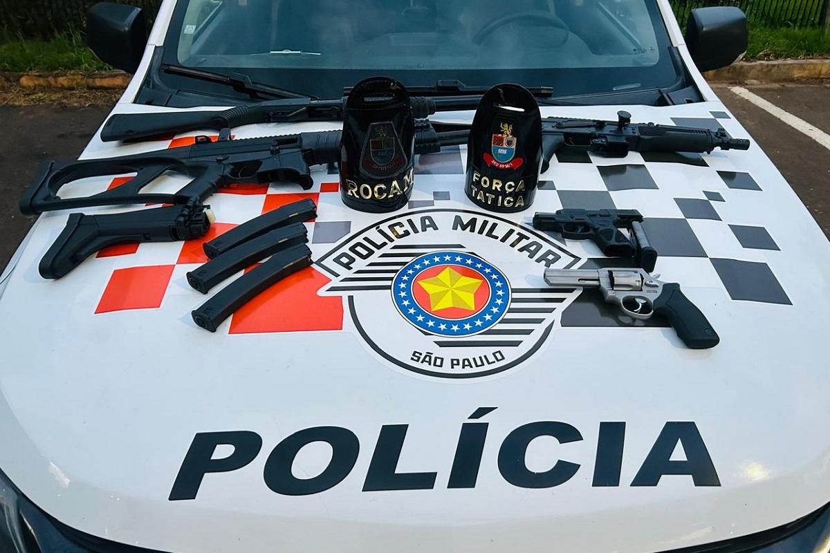 VÍDEO; APÓS AMEAÇAR SOGRO E AGREDIR ESPOSA HOMEM É PRESO COM MUITAS ARMAS NO JD. ROSANA EM ARARAS SP