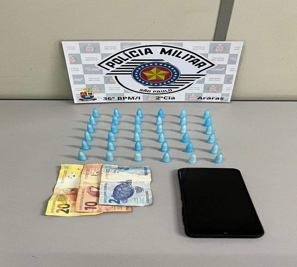ARARAS SP; POLICIA MILITAR PRENDE SUSPEITO POR TRÁFICO DE DROGAS