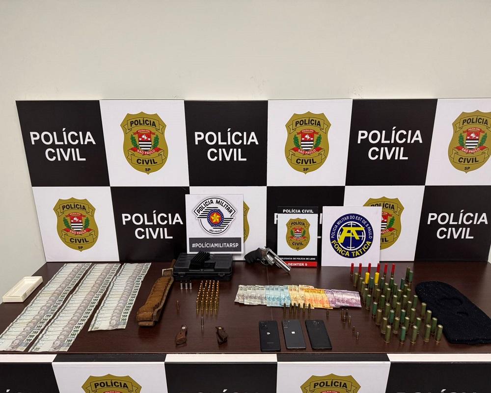 LEMESP; POLÍCIA MILITAR E POLÍCIA CIVIL APREENDEM ARMA, MUNIÇÕES E MAIS DE R$ 16 MIL EM OPERAÇÃO.