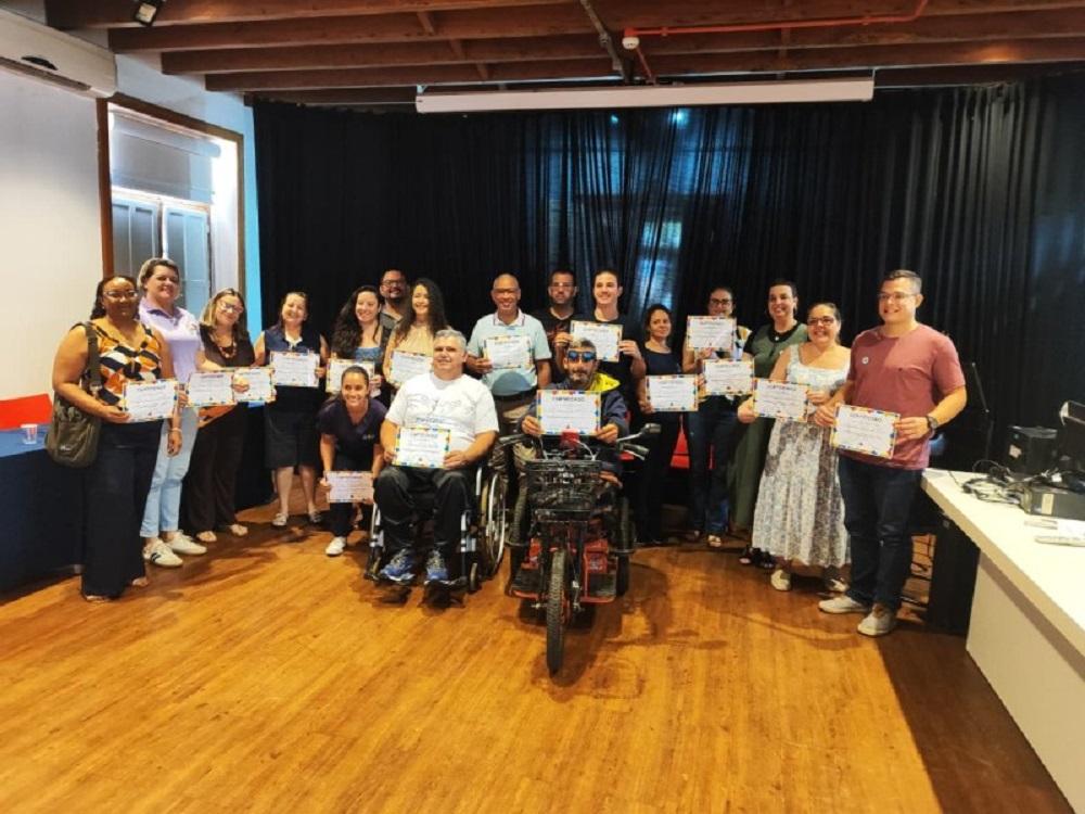 Novos membros do COMDEF tomam posse e elegem diretoria