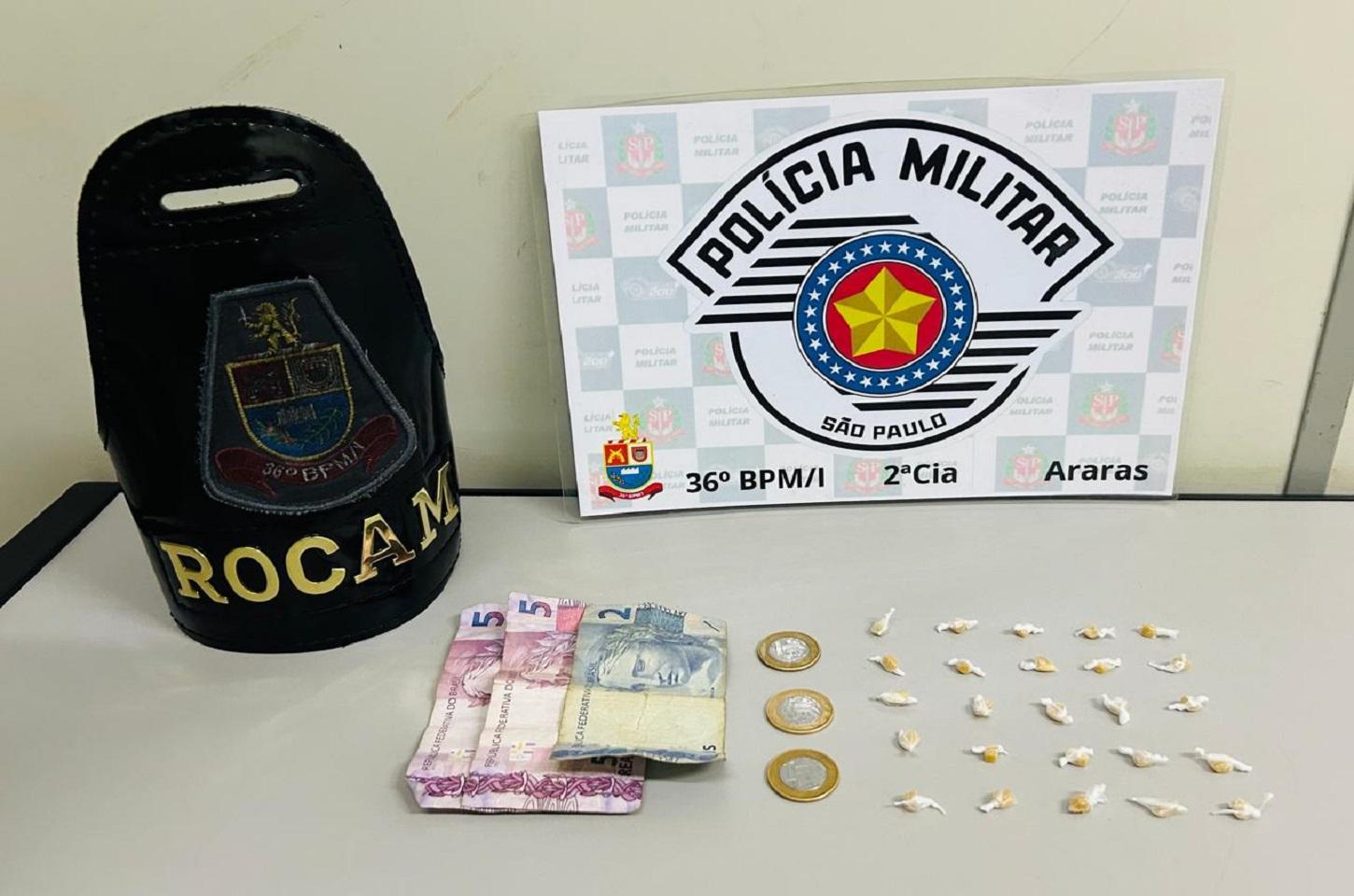 Polícia Militar prende homem por tráfico de drogas no Jardim Marabá, em Araras SP