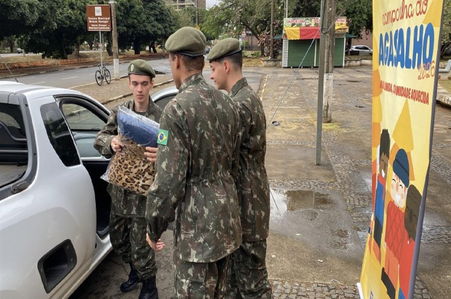 Dia D da Campanha do Agasalho arrecada mais de meia tonelada