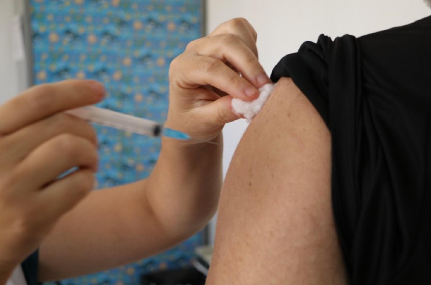Vacinação contra gripe acontece neste sábado no comércio local