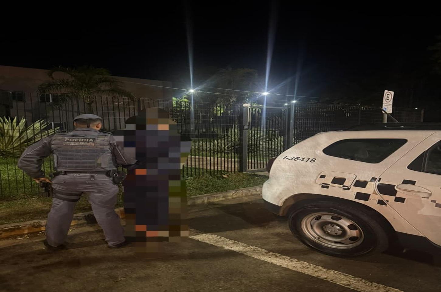 PM CAPTURA PROCURADO POR VIOLÊNCIA DOMÉSTICA DURANTE PATRULHAMENTO EM ARARAS SP