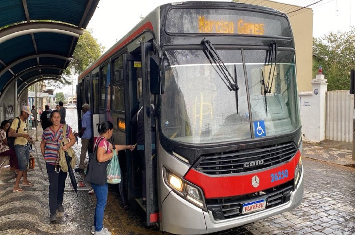TCA convoca motoristas para prova prática de processo seletivo