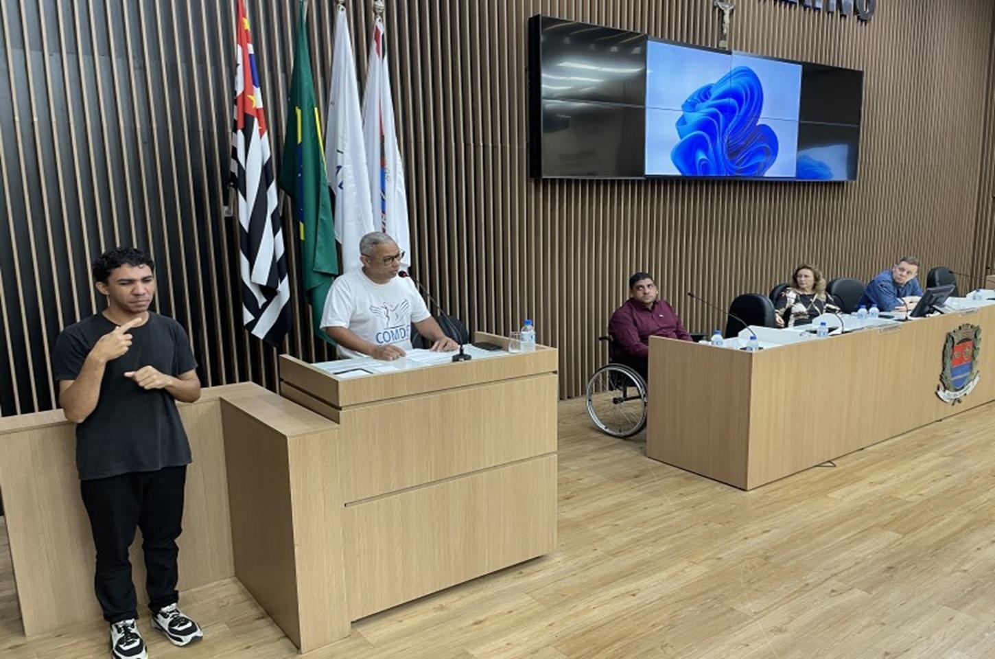 1º Fórum Municipal da Pessoa com Deficiência discute políticas públicas