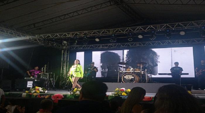 IMAGEM:Baile do Havaii/Fonte:Rádiointerativaonline