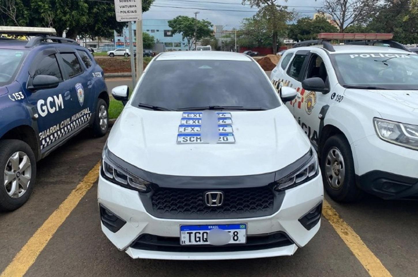 Ação policial em Araras termina com quatro presos após perseguição e recuperação de bens