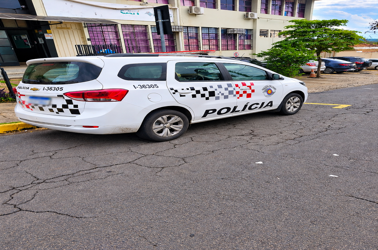 Jovem é preso durante a Operação Impacto em Pirassununga por tráfico e furto