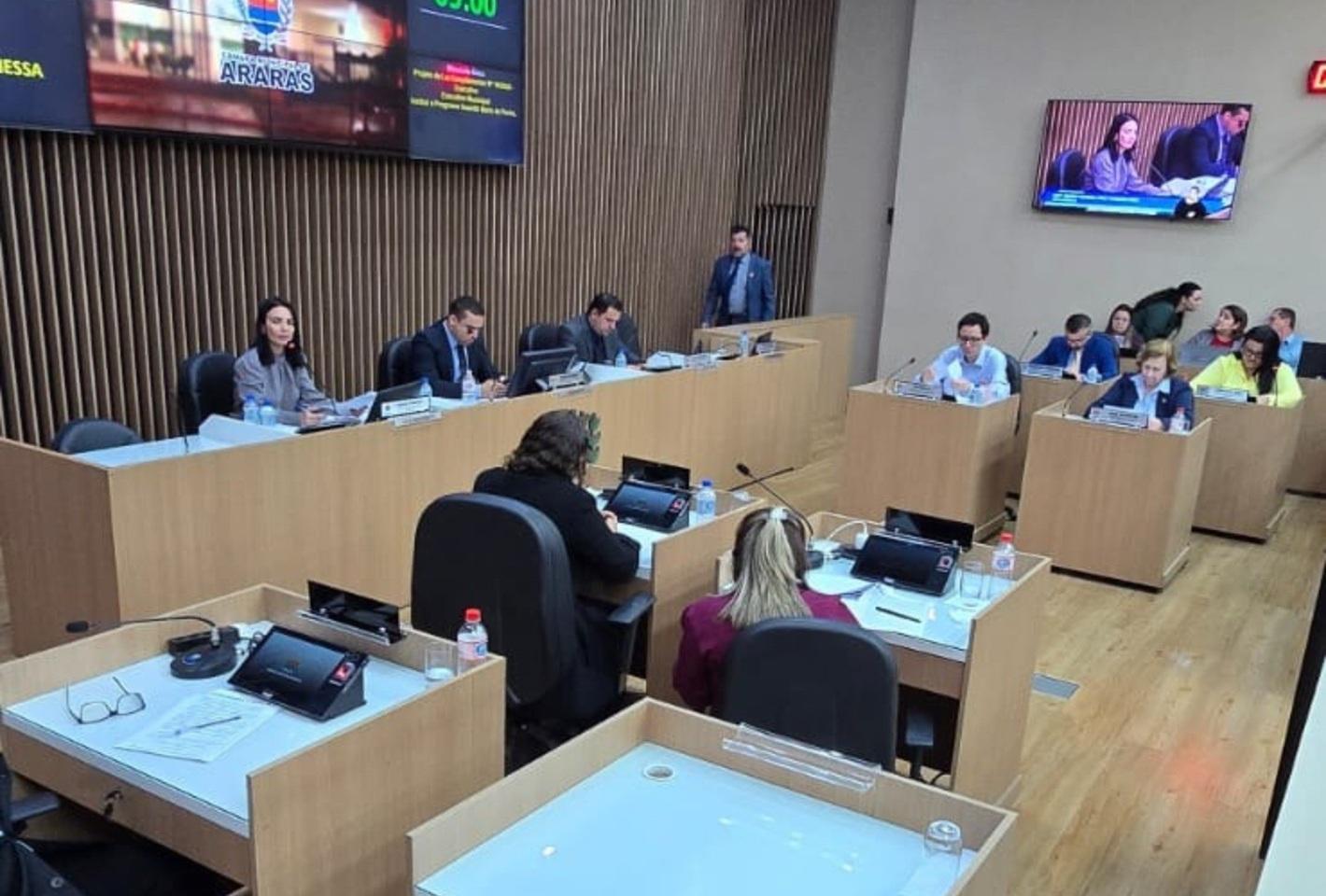 Prazo da comissão que fiscaliza convênio entre o município e a Luminar Saúde é prorrogado