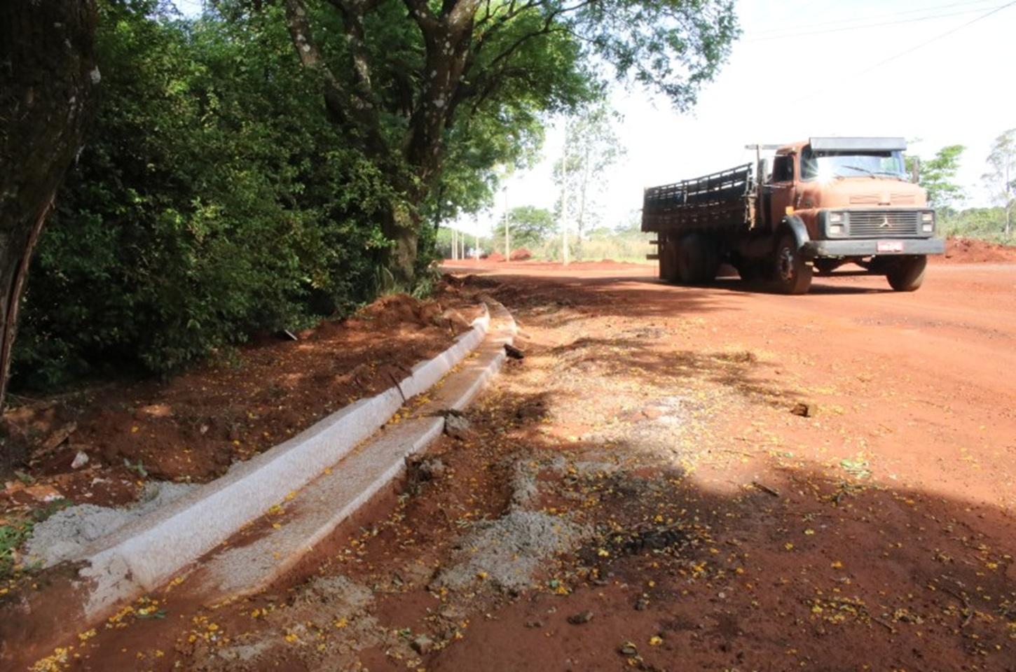 Prefeitura concluiu drenagem e instalação das galerias da Estrada do Canil