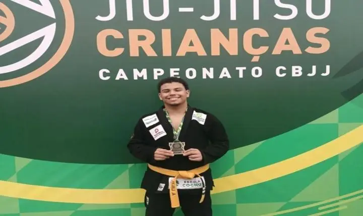 Atleta ararense conquista bronze no Campeonato Brasileiro de jiu-jitsu