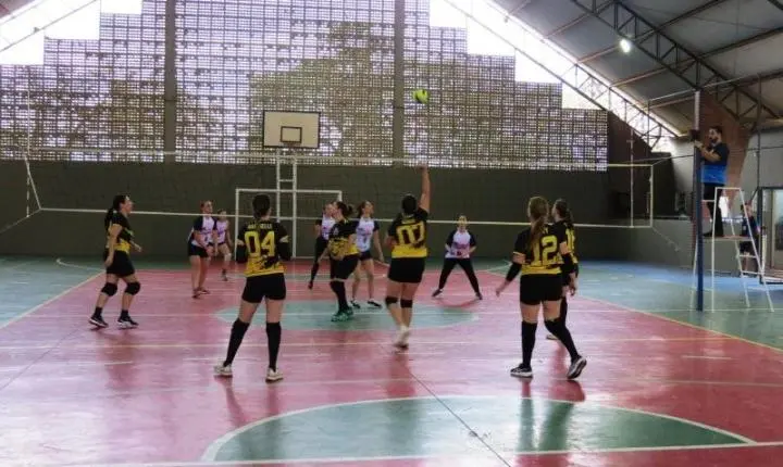 Campeonato dos Servidores: semifinais do vôlei feminino acontecem neste sábado