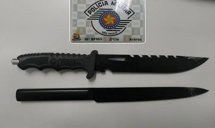 Homem é preso em flagrante por violência doméstica e ameaça com faca no Jardim Bosque de Versalhes