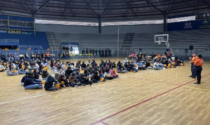 Maio Laranja: palestra no Ginásio de Esportes abre a programação