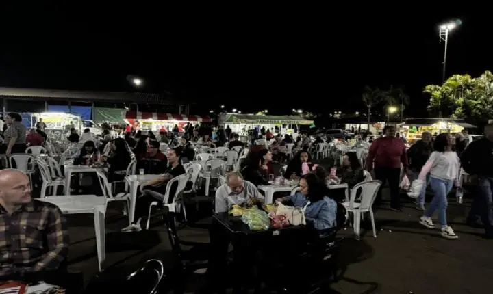 Mais de 2,5 mil pessoas prestigiaram o aniversário de 9 anos da Feira do Agricultor