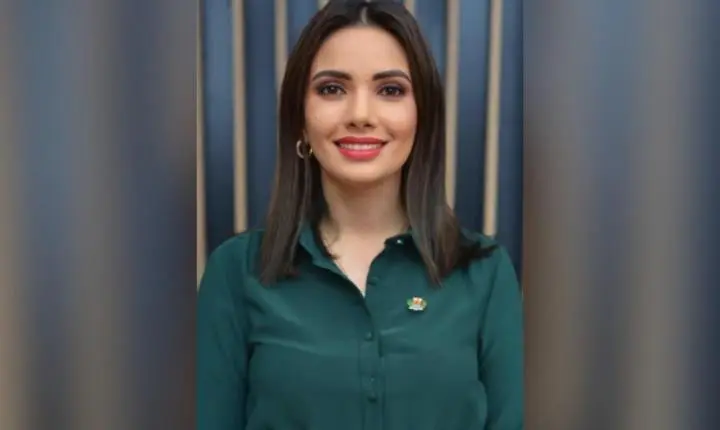 Mirian Vanessa reassume mandato na Câmara de Araras