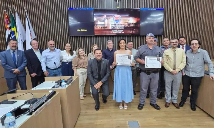 Policiais destaque são homenageados durante sessão ordinária