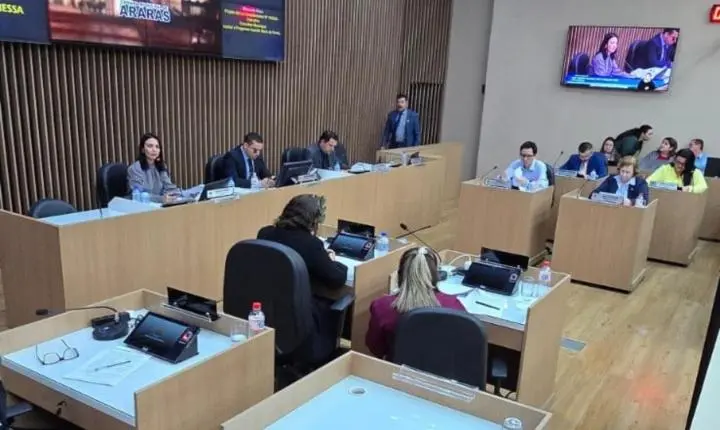 Prazo da comissão que fiscaliza convênio entre o município e a Luminar Saúde é prorrogado