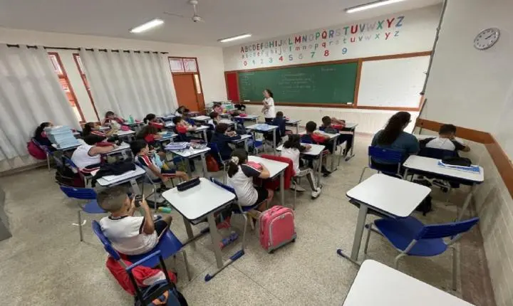 Prefeitura divulga calendário de reposição de dias letivos da rede municipal de ensino