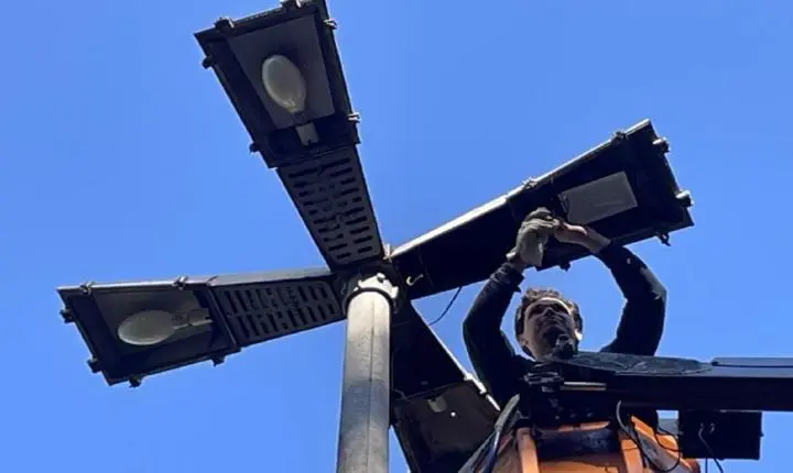 Prefeitura informa como proceder sobre reparos na iluminação pública